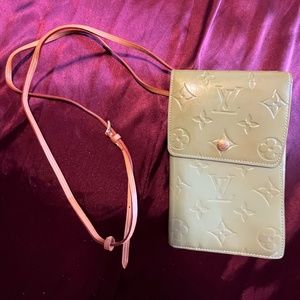 Louis Vuitton Vernis Crossbody